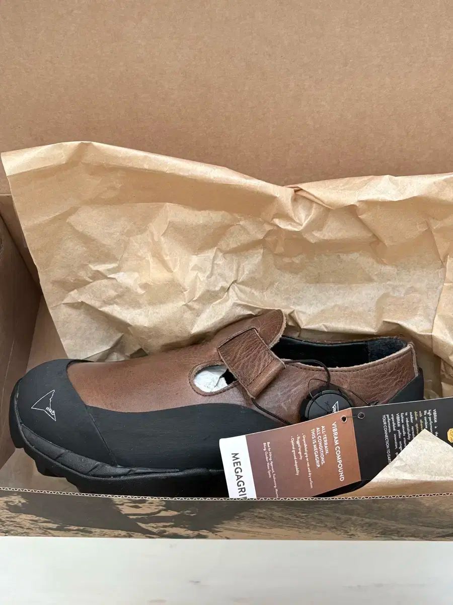 Roa Hiking Pala Brown Black 37