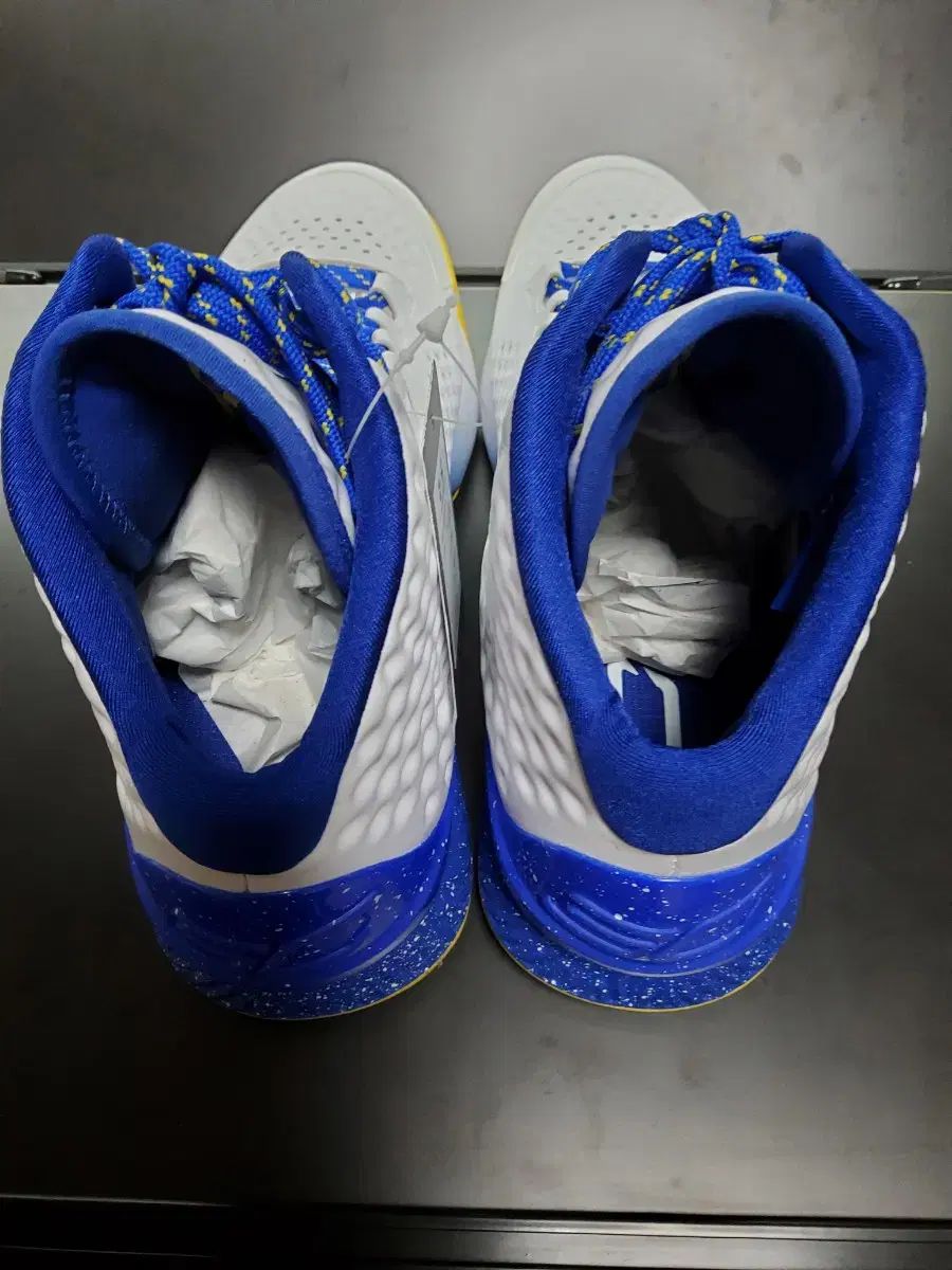 Under Armour CURRY 1 カリー ウォリアーズ warriors Under Armour CURRY 1 カリー ウォリアーズ warriors Under Armour