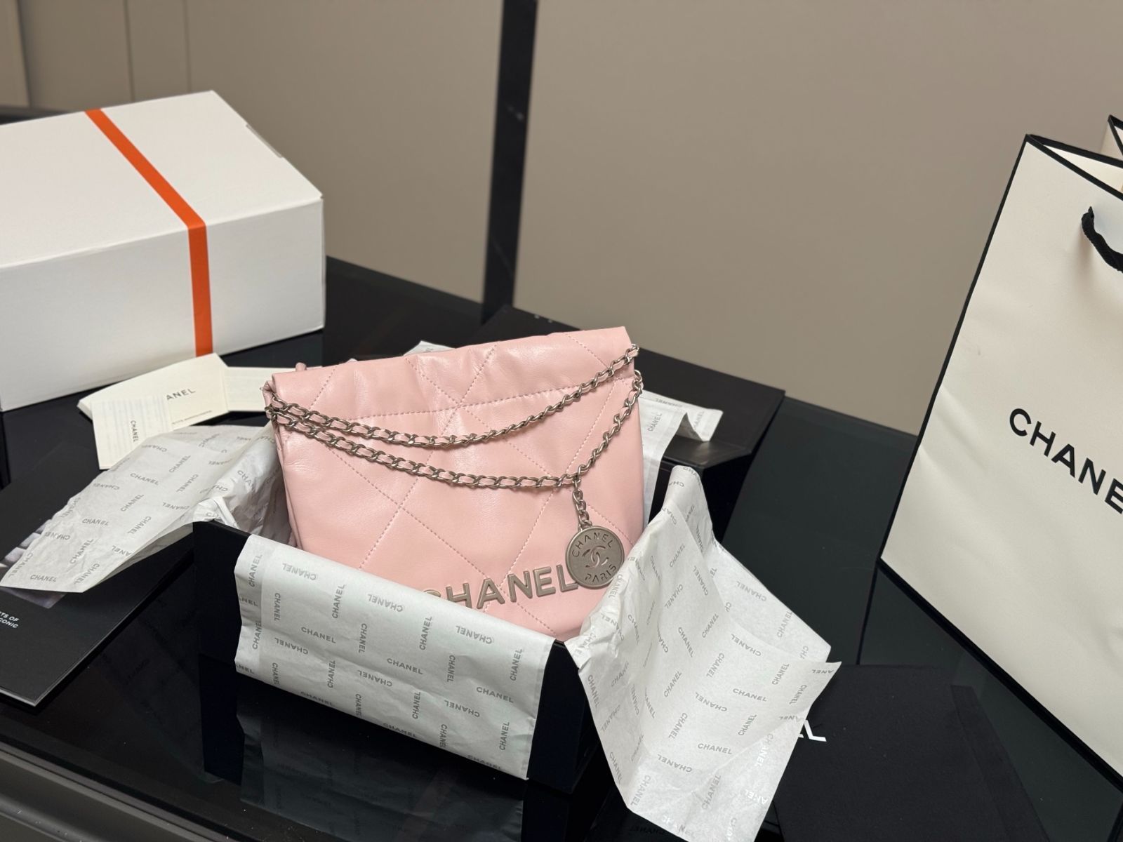 今日特価】CHANEL Mini 22 Bag ミニバージョン-WTO輸入1 - メルカリ