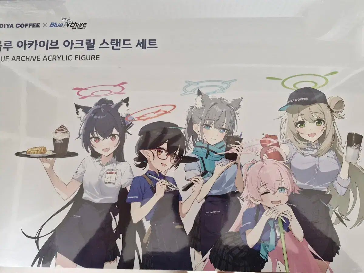 未開封 ブルーアーカイブ EDIYA イディヤ コラボ アクリルスタンド アクスタ