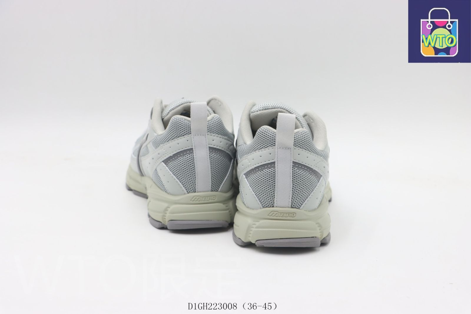 グレー＆ブラック