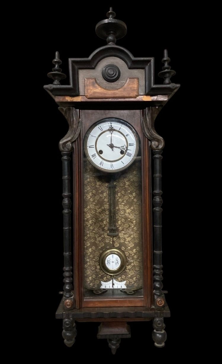 ドイツ 時計 ユンハンス アンティーク レトロ 柱時計 黒柿 木材 有名 ウィーン レギュレーター Vienna Regulator 壁掛け時計 19世紀中頃〜20世紀初頭 文字盤 ローマ数字 振り子 木製 彫刻 動作未 現状品 N25J T 30