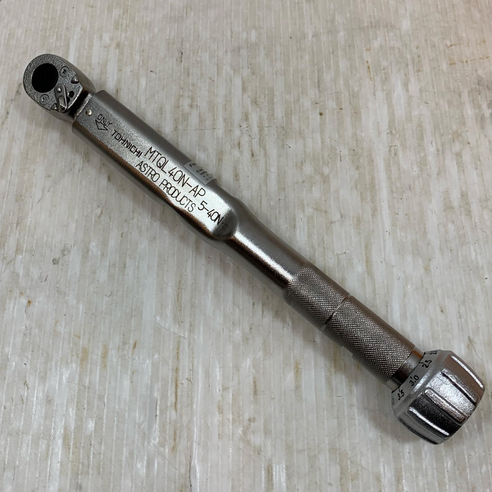 ユニバーサル手すり 車用品・バイク用品 シロクマ 玄関用手すり ライトオーク GK-103 750mm シロクマ ユニバーサル手摺 L形 アンティークゴールド/ライトオーク BR-567 rdzdsi3