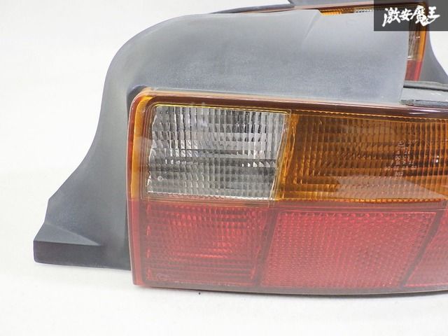 BMW、E36、テールレンズ左右、キレイです。
