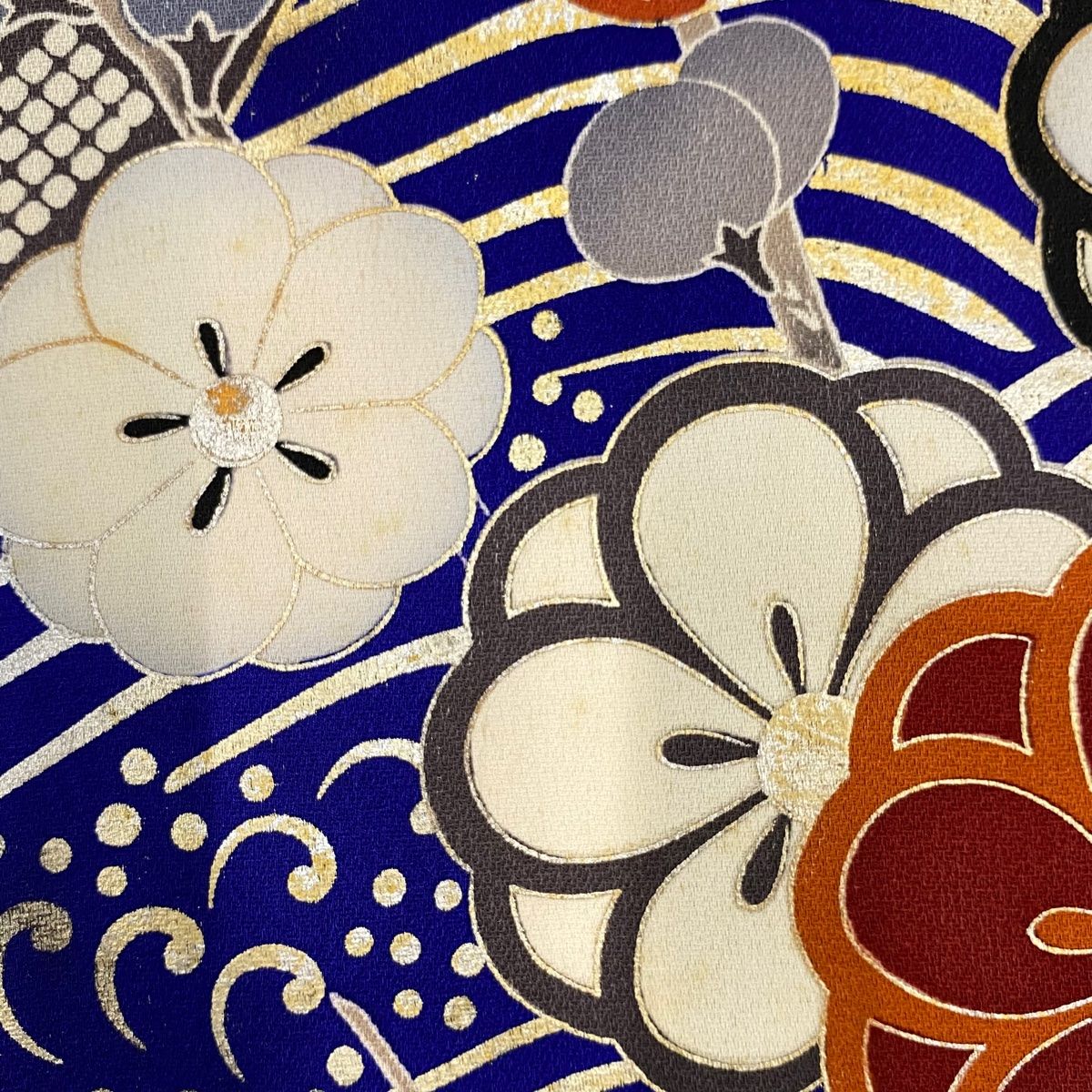 振袖 身丈167cm 裄丈63cm S 袷 枝梅 波 金銀彩 ぼかし 紺色 正絹