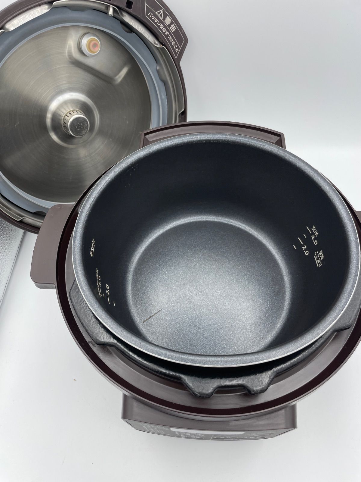 アイリスオーヤマ 電気圧力鍋 3.0L カカオブラウン色 PC-MA3-T - メルカリ