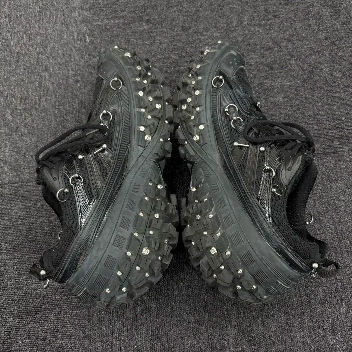 BALENCIAGA(バレンシアガ) ピアス ディフェンダー 45 バレンシアガ