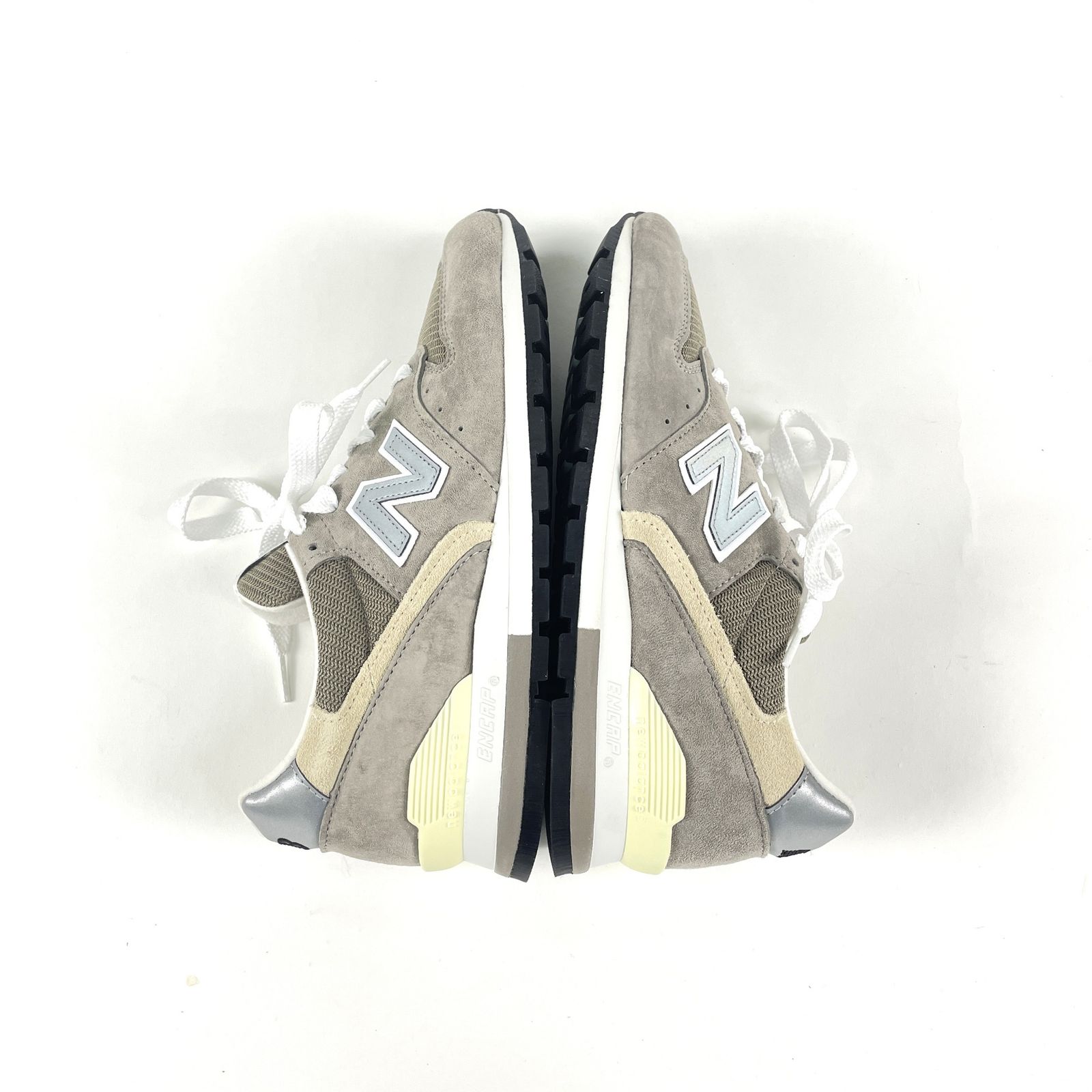 New Balance ニューバランス スニーカー グレー 3603225E0039 ≪nbkcp≫ ベビー 【NEW BALANCE】 ニューバランス 12
