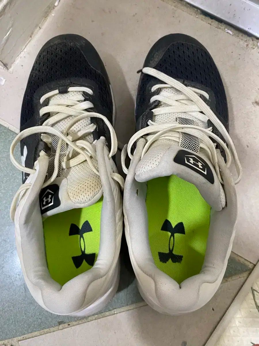 UNDER ARMOUR アンダーアーマー 野球シューズ 265