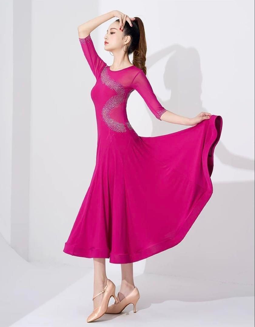 フレア裾✭練習着ワンピース★スタンダード＆ラテン兼用✭裾がよく踊る フレア裾?練習着ワンピース☆スタンダード＆ラテン兼用?裾がよく踊る