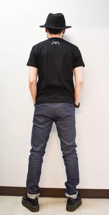 Monster Ship Tシャツ