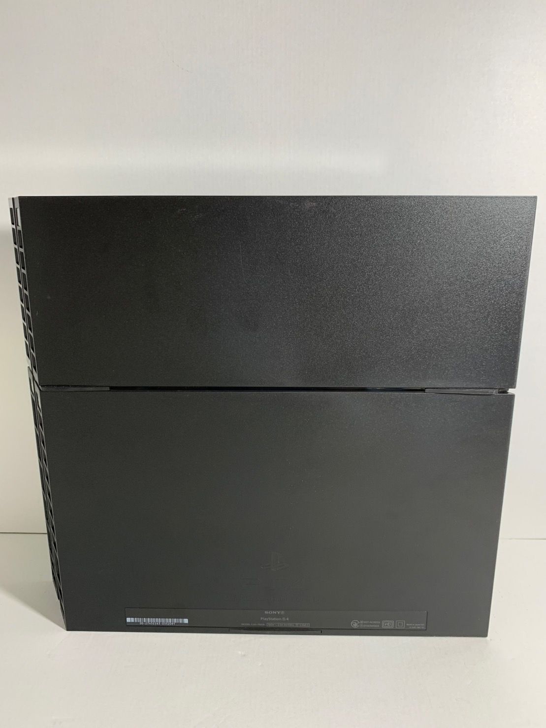 25.PlayStation 4