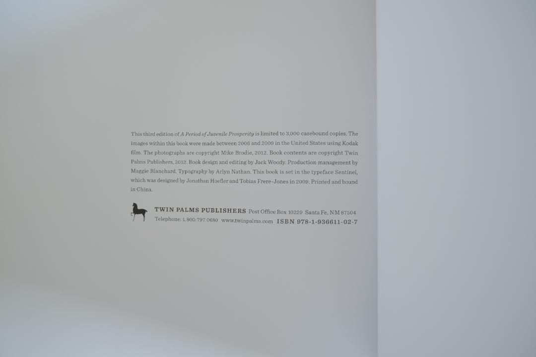 写真集 A PERIOD OF JUVENILE PROSPERITY 限定版 写真集 A PERIOD OF JUVENILE PROSPERITY 限定版 - メルカリ