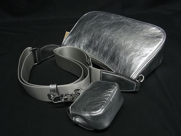 ■新品■未使用■ MICHAEL KORS マイケルコース ジェットセット レザー クロスボディ ショルダーバッグ シルバー系 BI8732
