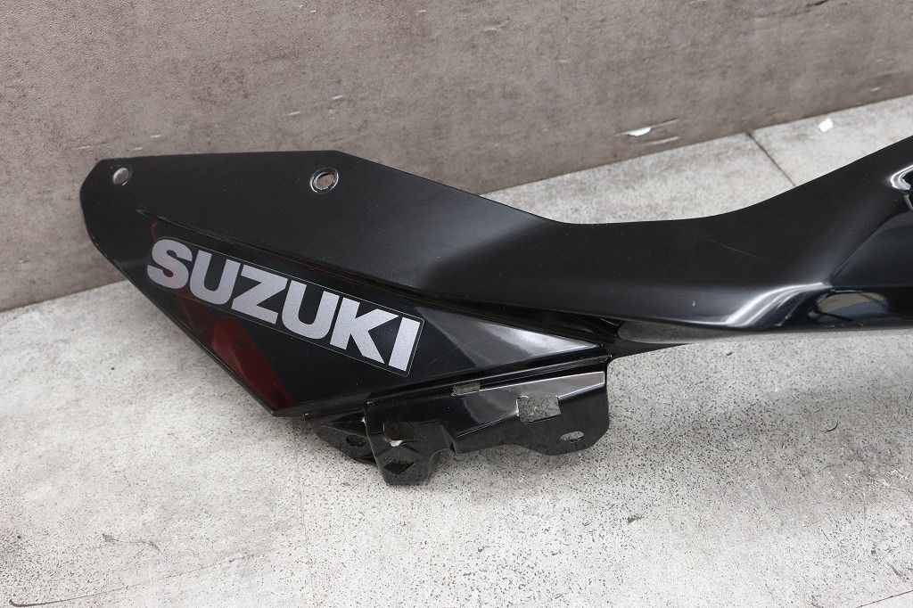 スズキ 純正 新品 Vストローム250SX アッパーカウル 1 右 黒