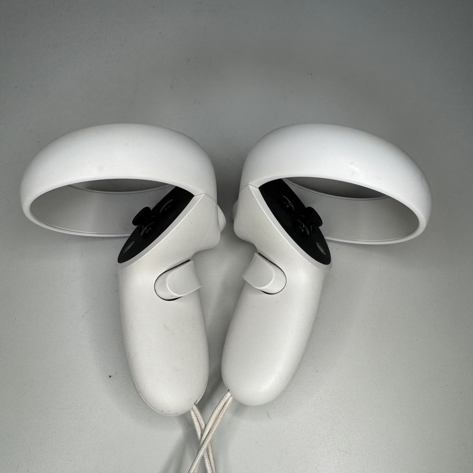 訳あり| Oculus Quest 2 64GB | Meta Quest 2 VRヘッドセット 接顔パーツ バンド汚れあり 詳細要 ジャンク USTAUSTRALIA_COM_AU