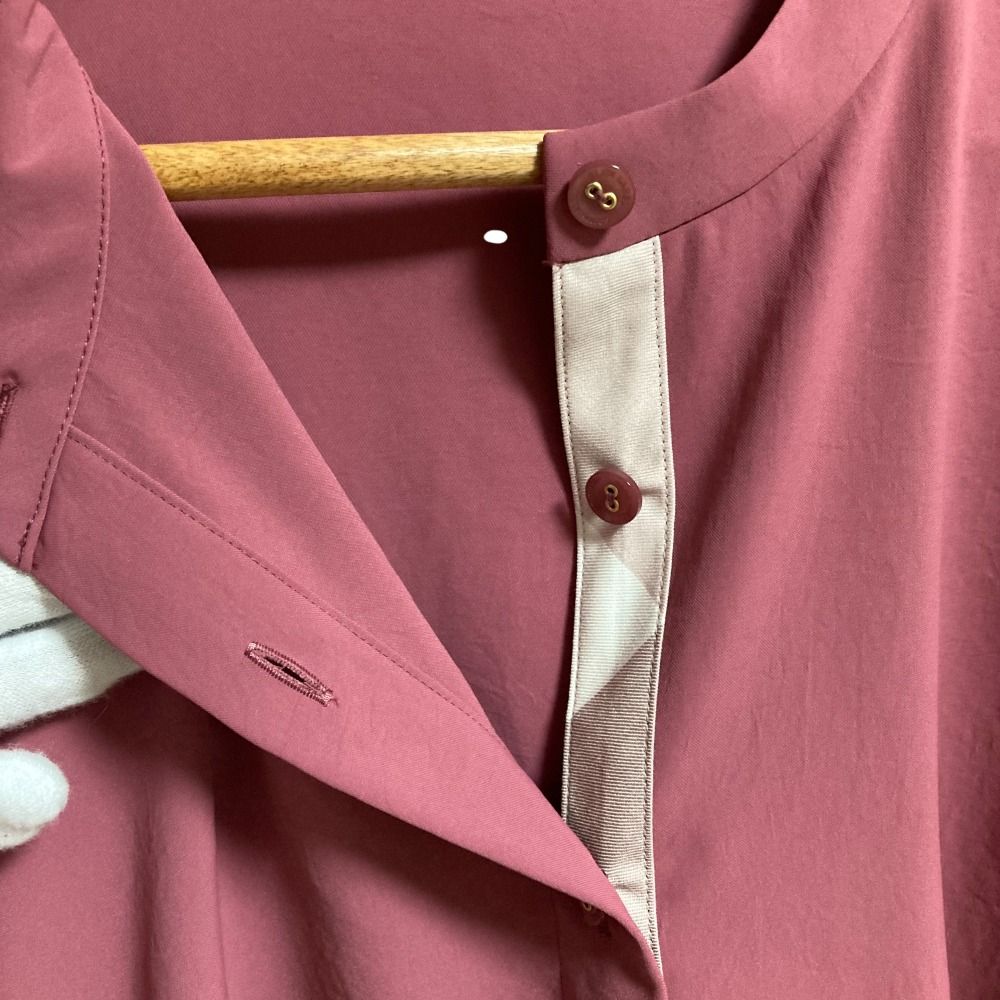 BLUE LABEL CRESTBRIDGE - 【新品】ブルーレーベルクレストブリッジ　長袖ブラウス　シャツ　赤　38M　823 BLUE LABEL CRESTBRIDGE（ブルーレーベルクレストブリッジ）の