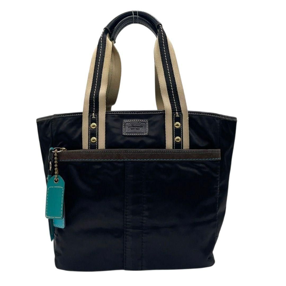 コーチ　ワンショルダー　ハンドバッグ レザー チャーム ショルダーバッグ コーチ COACH ワンショルダー バッグ チャーム付き レザー 13729