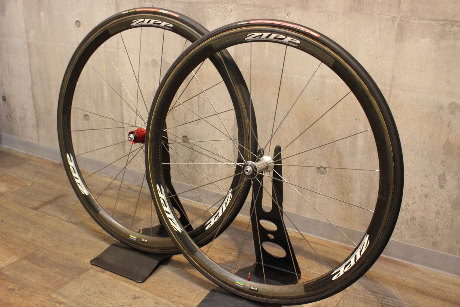 ZIPP 202用　10S 前後ハブ/スポークニップル　　セット ZIPP 202用 10S 前後ハブ/スポークニップル セット Z-Wheel S16