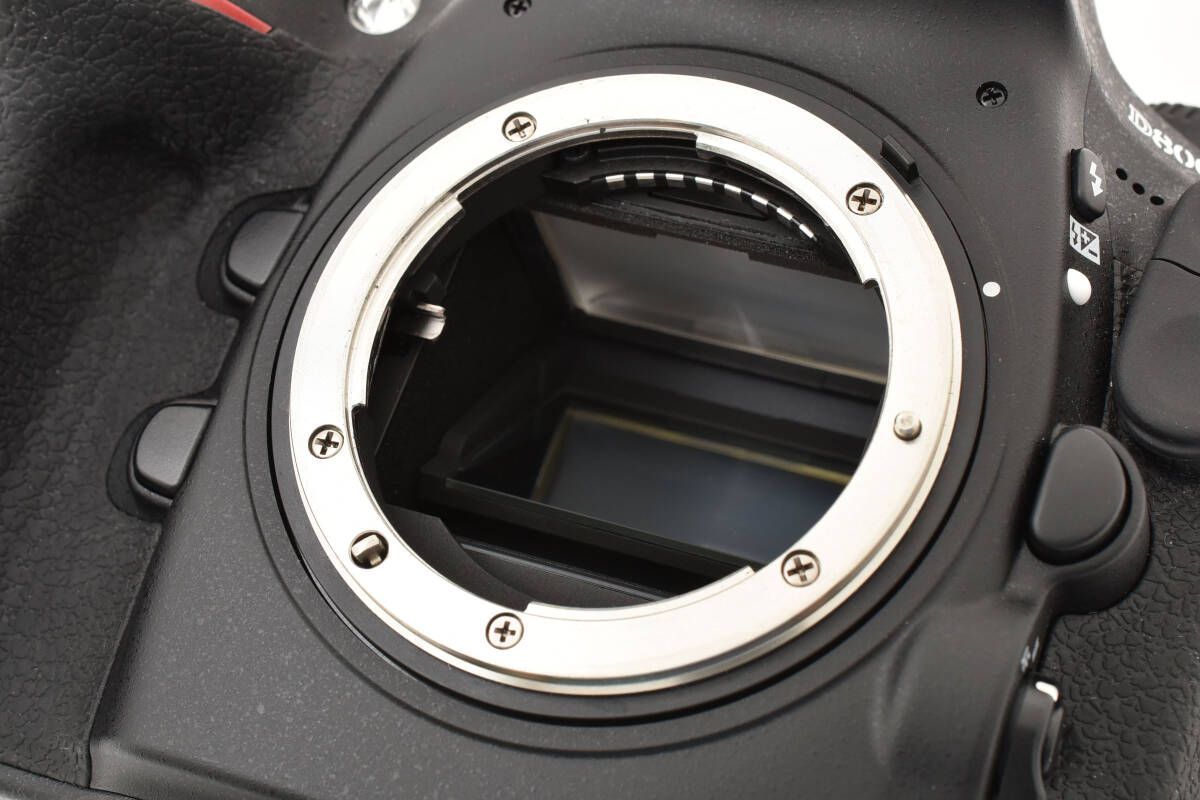☆極上美品☆《ショット数1,127回 》NIKON ニコン D800 ボディ