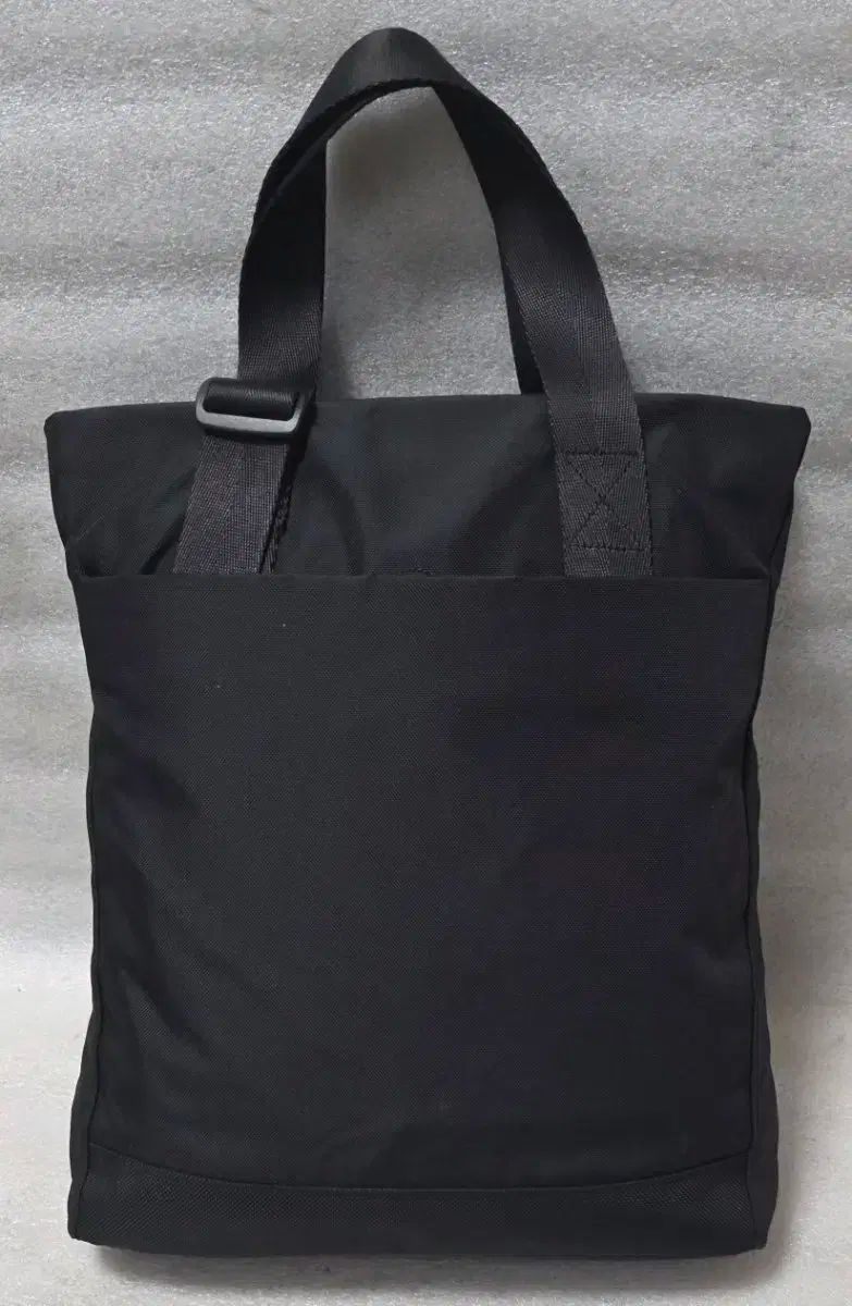 ショルダーバッグ