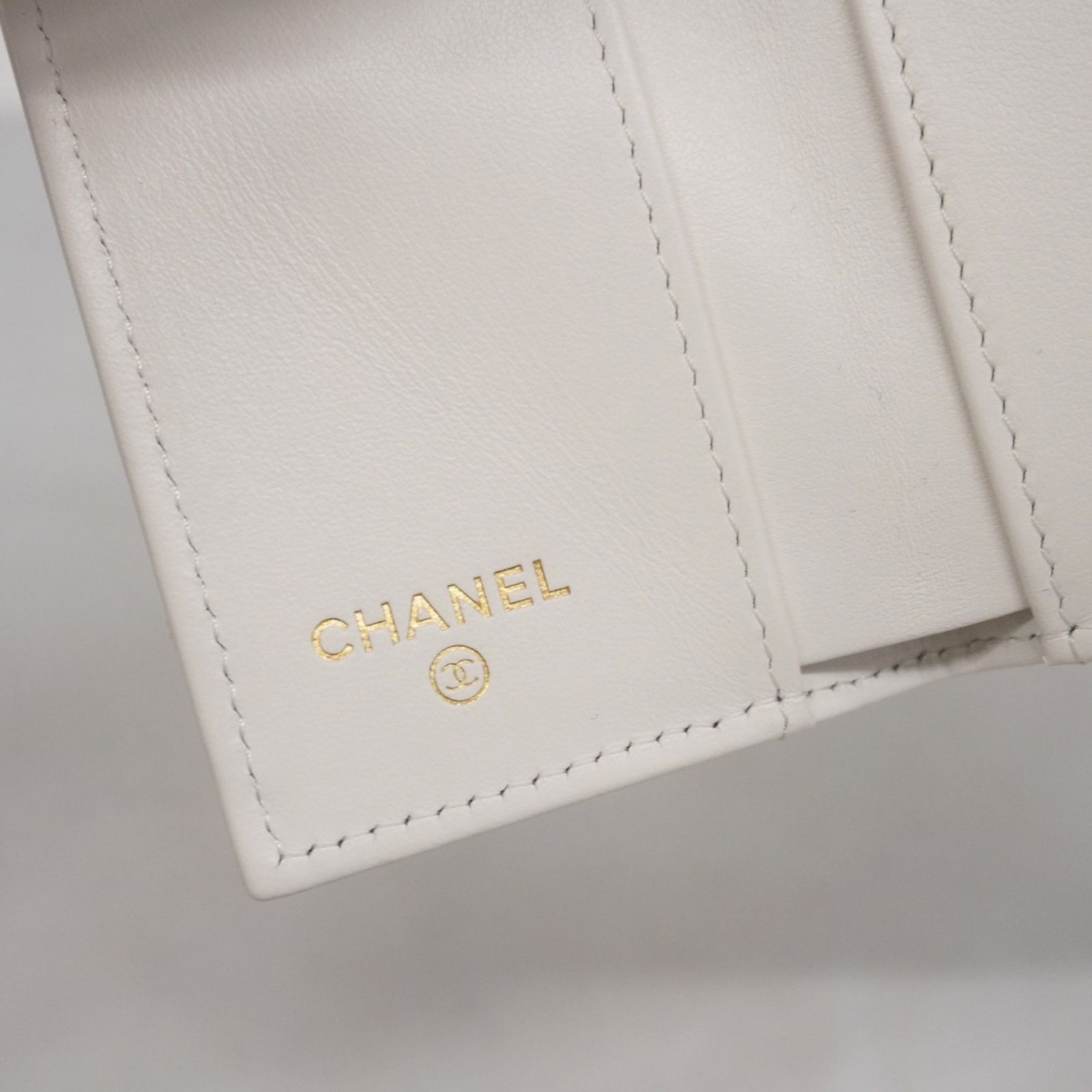 シャネル Chanel
