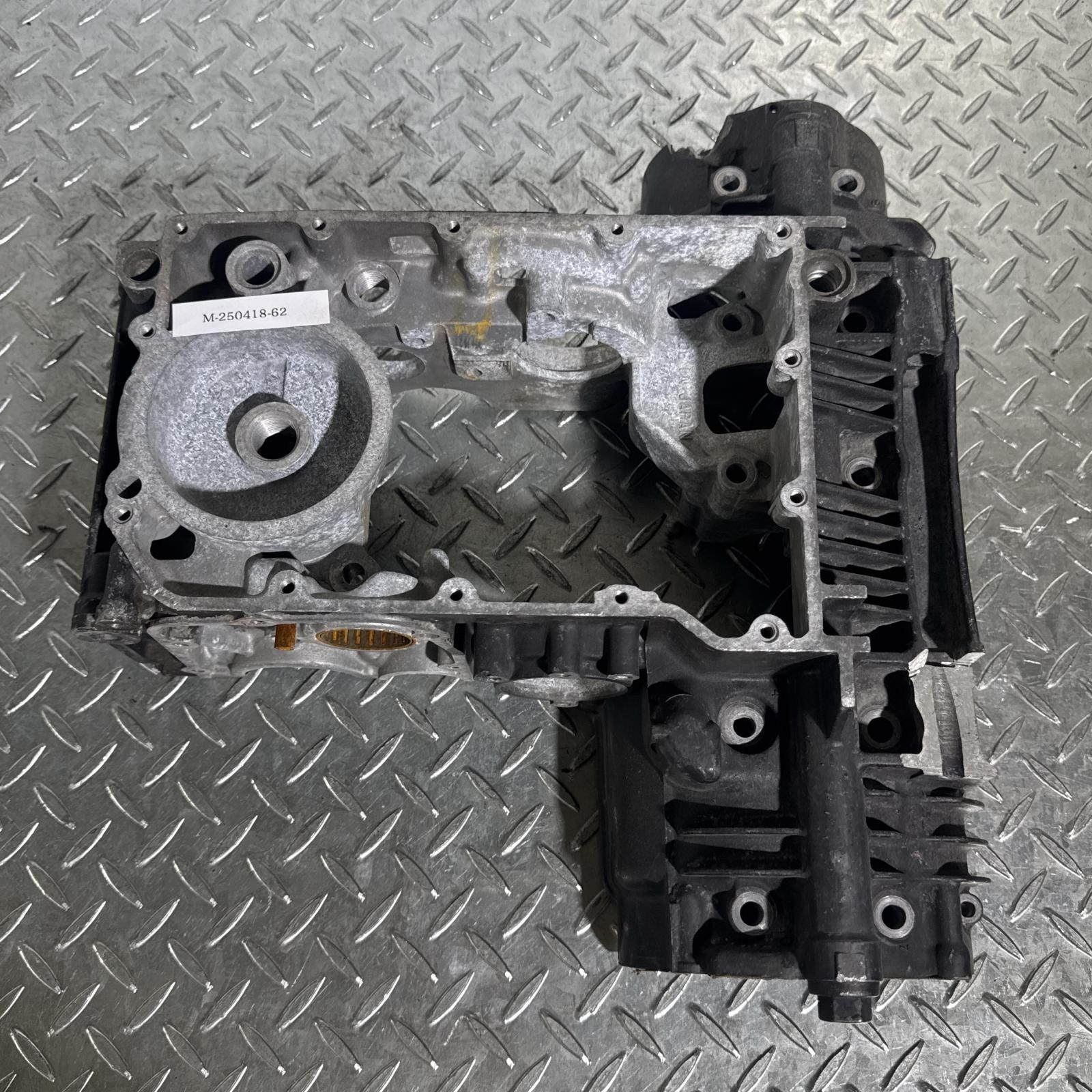 KAWASAKI Z400FX/Z400J/Z550FX クランクケース 下側 カワサキ KAWASAKI Z400FX/Z400J/Z550FX クランクケース 下側 カワサキ