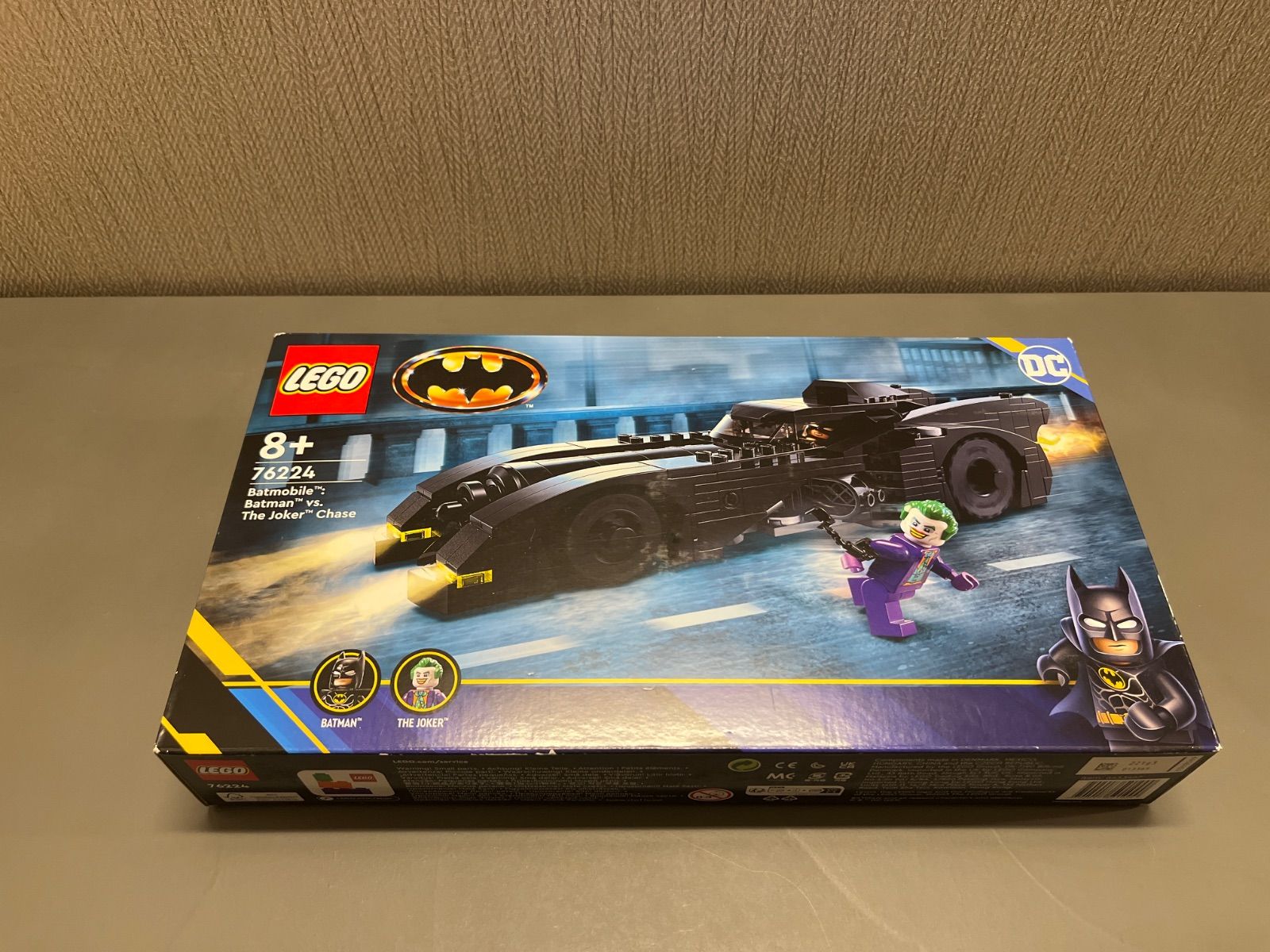 レゴ 76224 バットマン バットモービル バットマンとジョーカーのカー 
