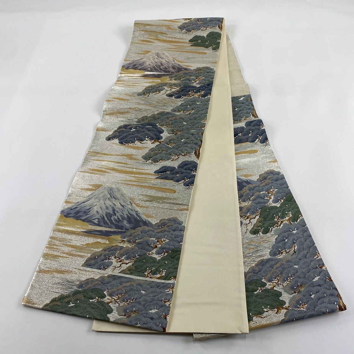袋帯 秀品 日本百景 富士山 松 金糸 箔 銀色 六通 正絹 【中古