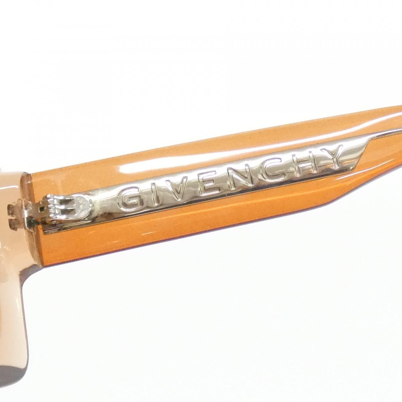 ジバンシー GV7186