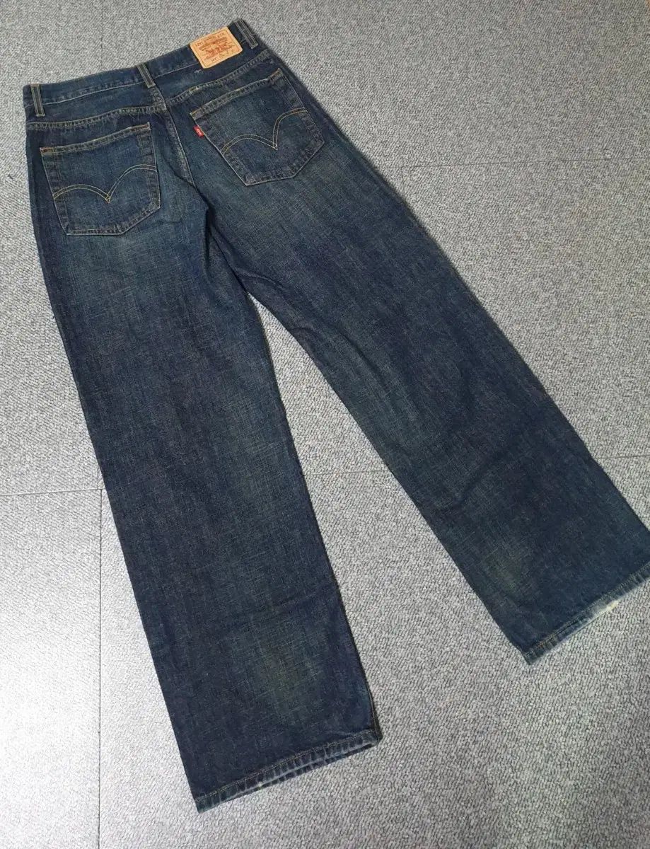 LEVI S リーバイス 569 デニム