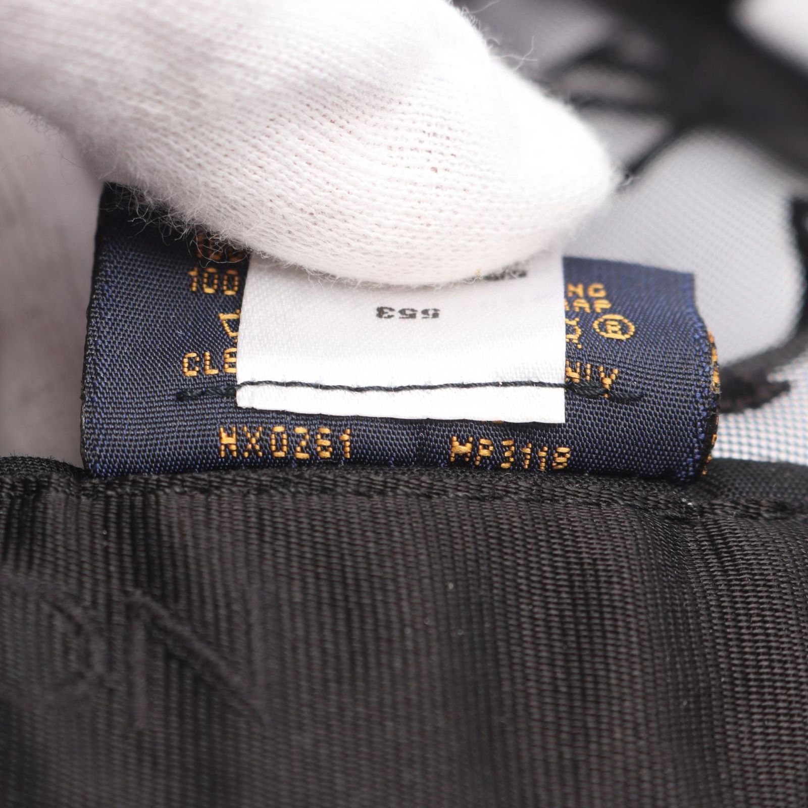 Louis Vuitton モノグラムナイロンジャケット ルイヴィトン Tourist vs