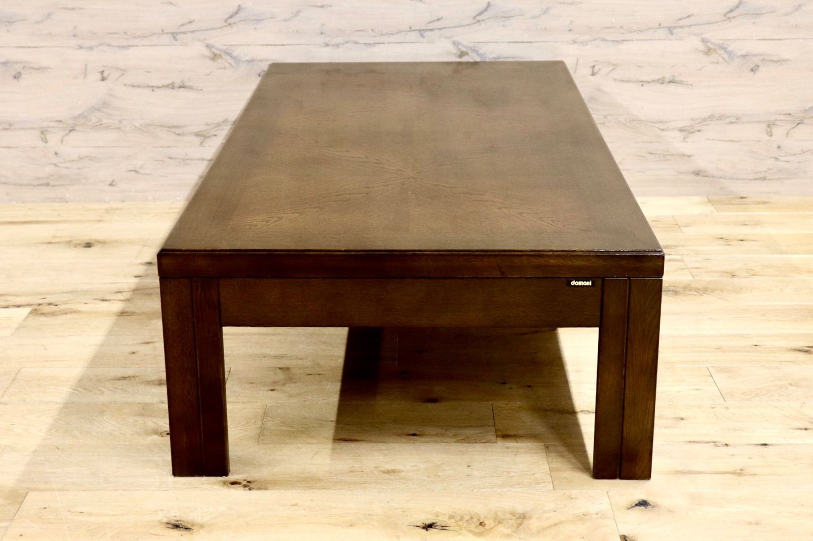 センターテーブル