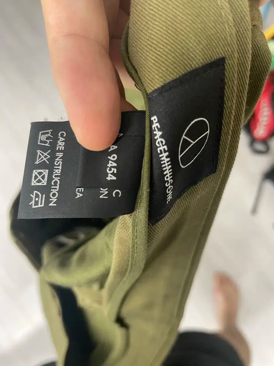 PEACEMINUSONE ワークパンツ カーキ