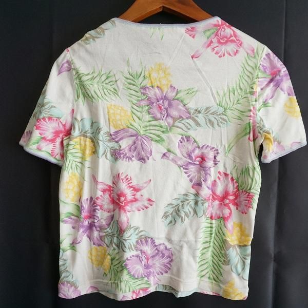 伊太利屋　花柄動物柄 半袖Tシャツ　9号 伊太利屋 花柄動物柄 半袖Tシャツ 9号