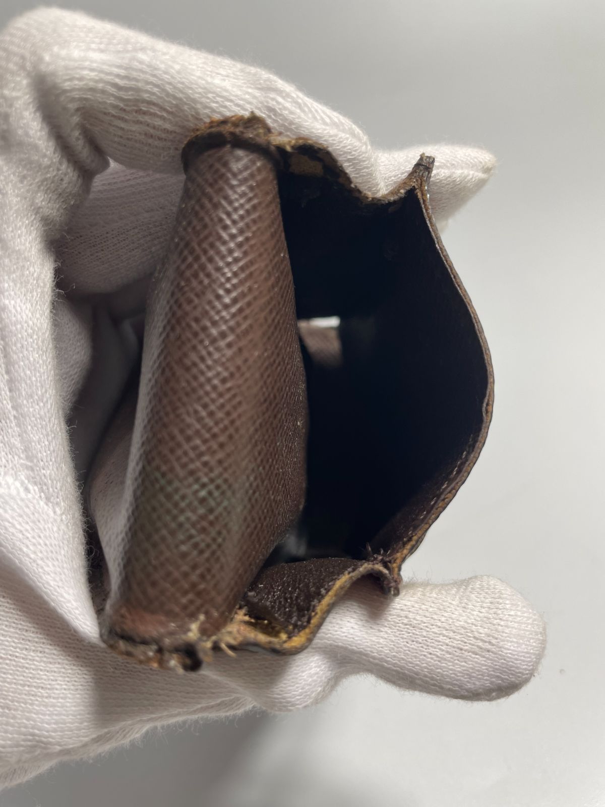 ルイヴィトン シガレットケース