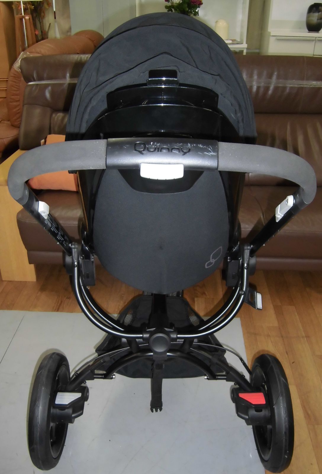 R302 高級 Quinny Moodd クイニー ムード 三輪ベビーカー ブラックディ 
