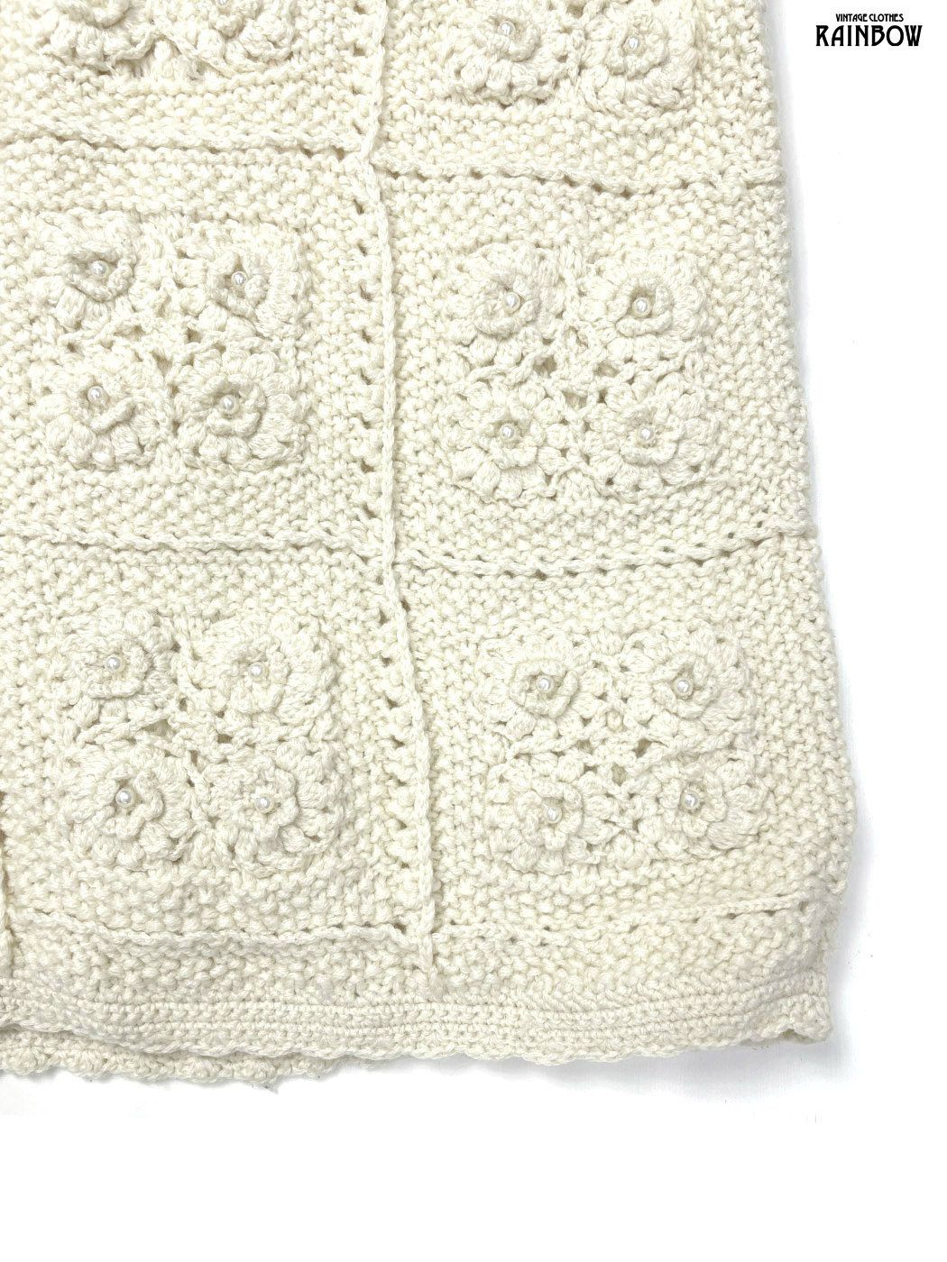 ビジュー ハイネック