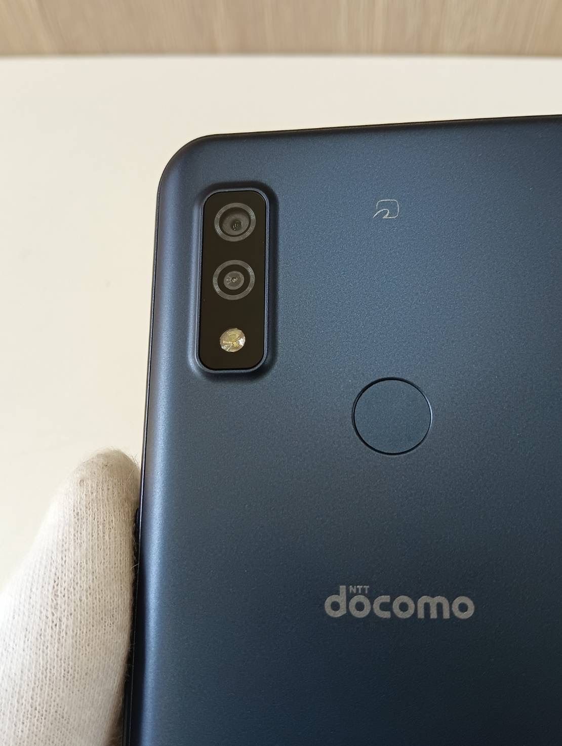 アローズ ARROWS F-51B ネイビー 美品！ 中古 arrows F-51B ネイビー