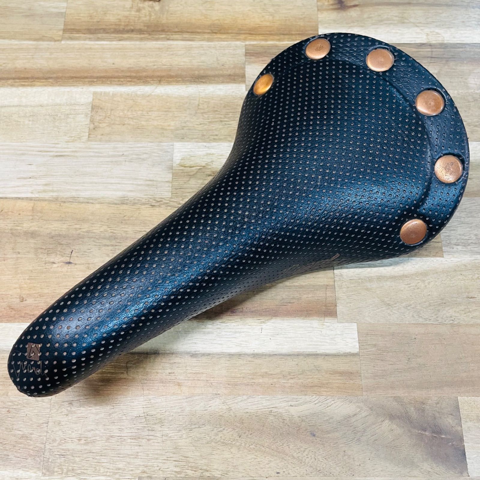 希少】セラサンマルコ リーガル ジラルディレザー サドル selle sanmarco REGAL GIRARDI ALUMINUM ALLOY  軽合金レール 革 イタリア製 - メルカリ