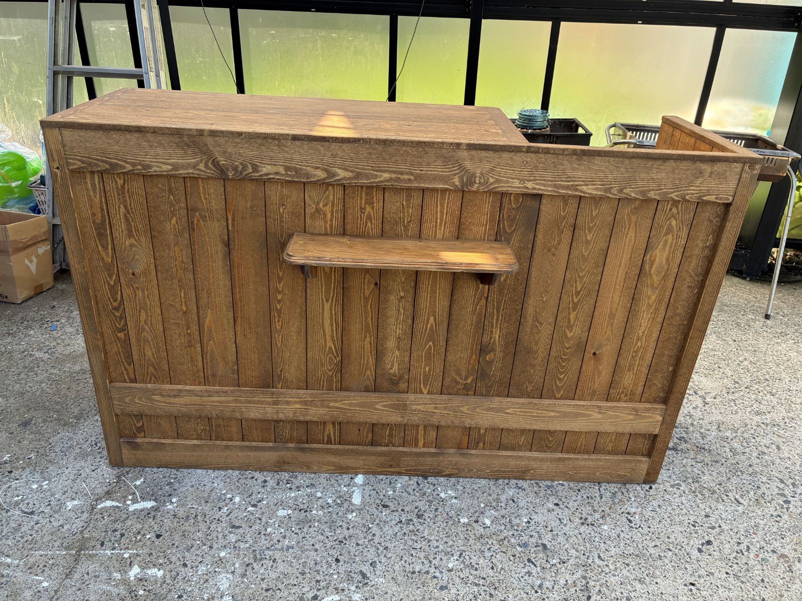 受付カウンターテーブル レジカウンター 受注製作 ダーク レジ用凹み付 1500 シェルフ付 店舗