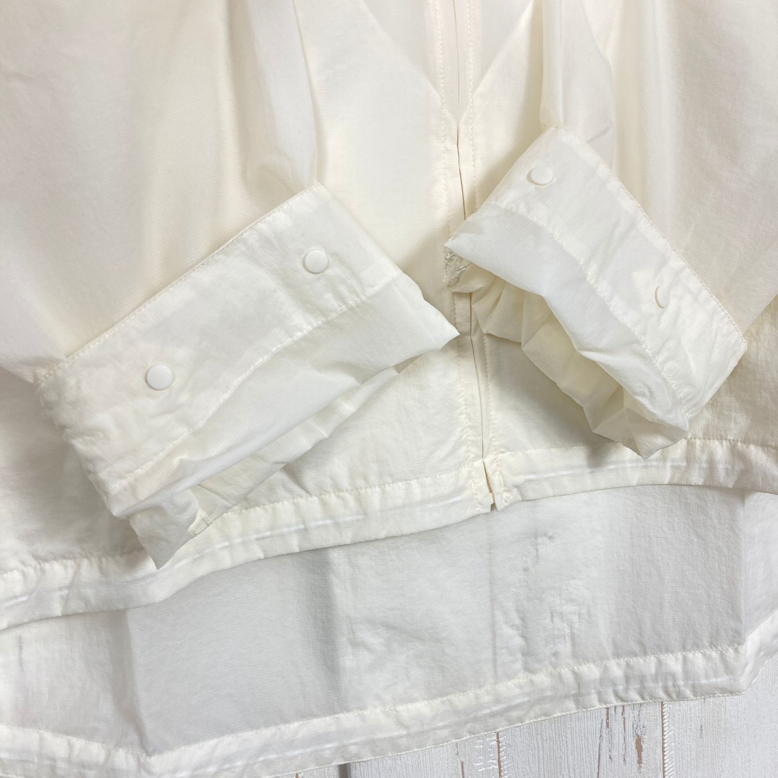 ジャケット ウィンドシェル