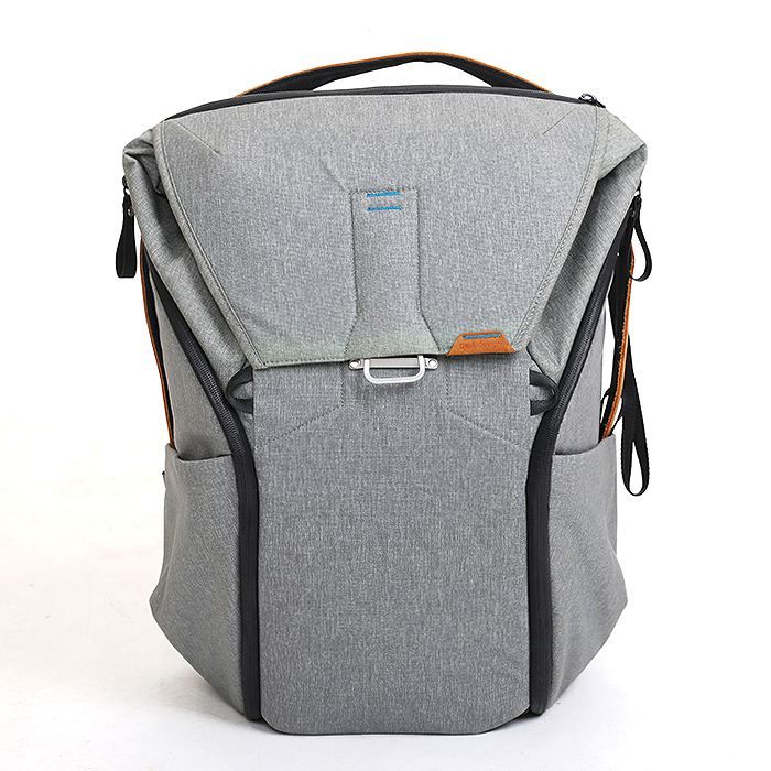 ヒ゜ークテ゛サ゛イン ヒ゜ークテ゛サ゛イン BEDB-30-CH-2 エブリデイバックパック30L チャコール