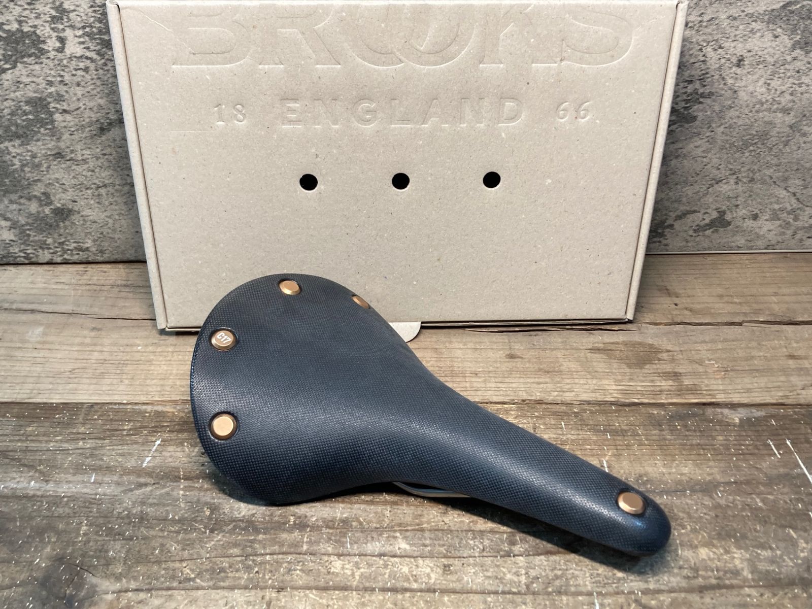 パーツ SPECIALIZED S-Works TOUPE Carbon 143mm S-WORKS Toupe サドル 143mm ブラック(サドル)｜売買された