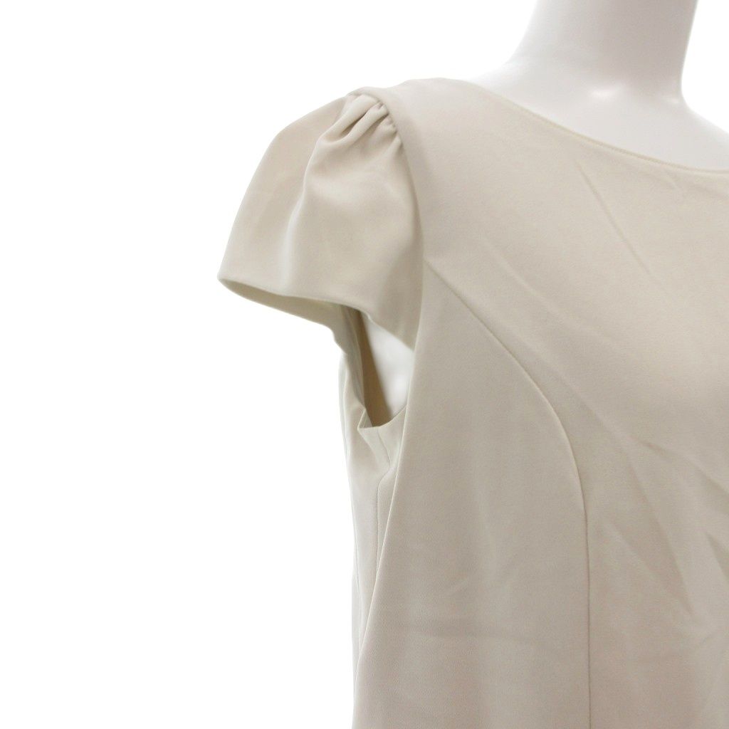 トッカ ホワイト ワンピース tocca ホワイト刺繍ドレス 120cm TOCCA