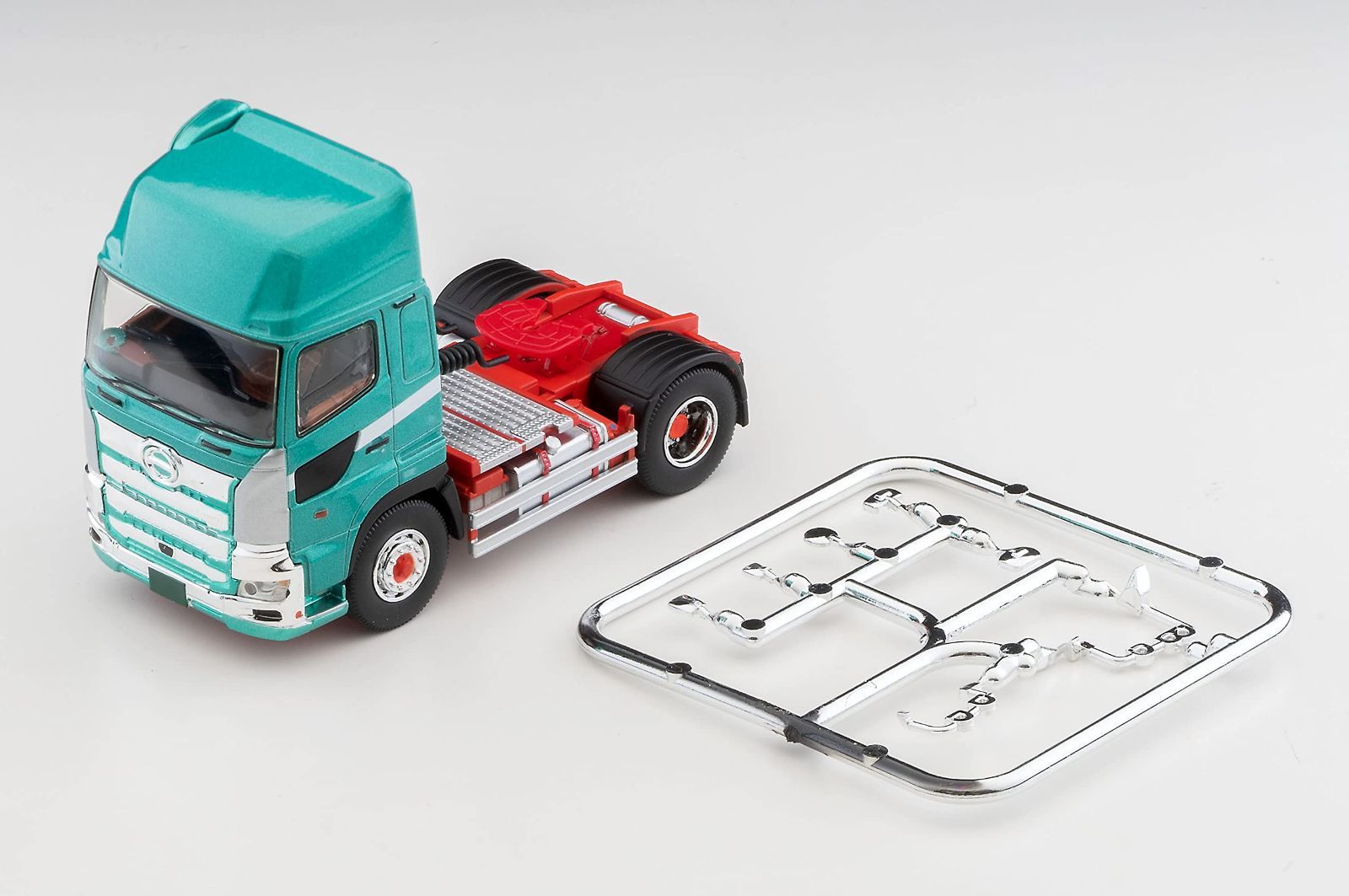 日野プロフィア トラクタヘッド LV-N298a 1/64 緑 ネオ 完成品