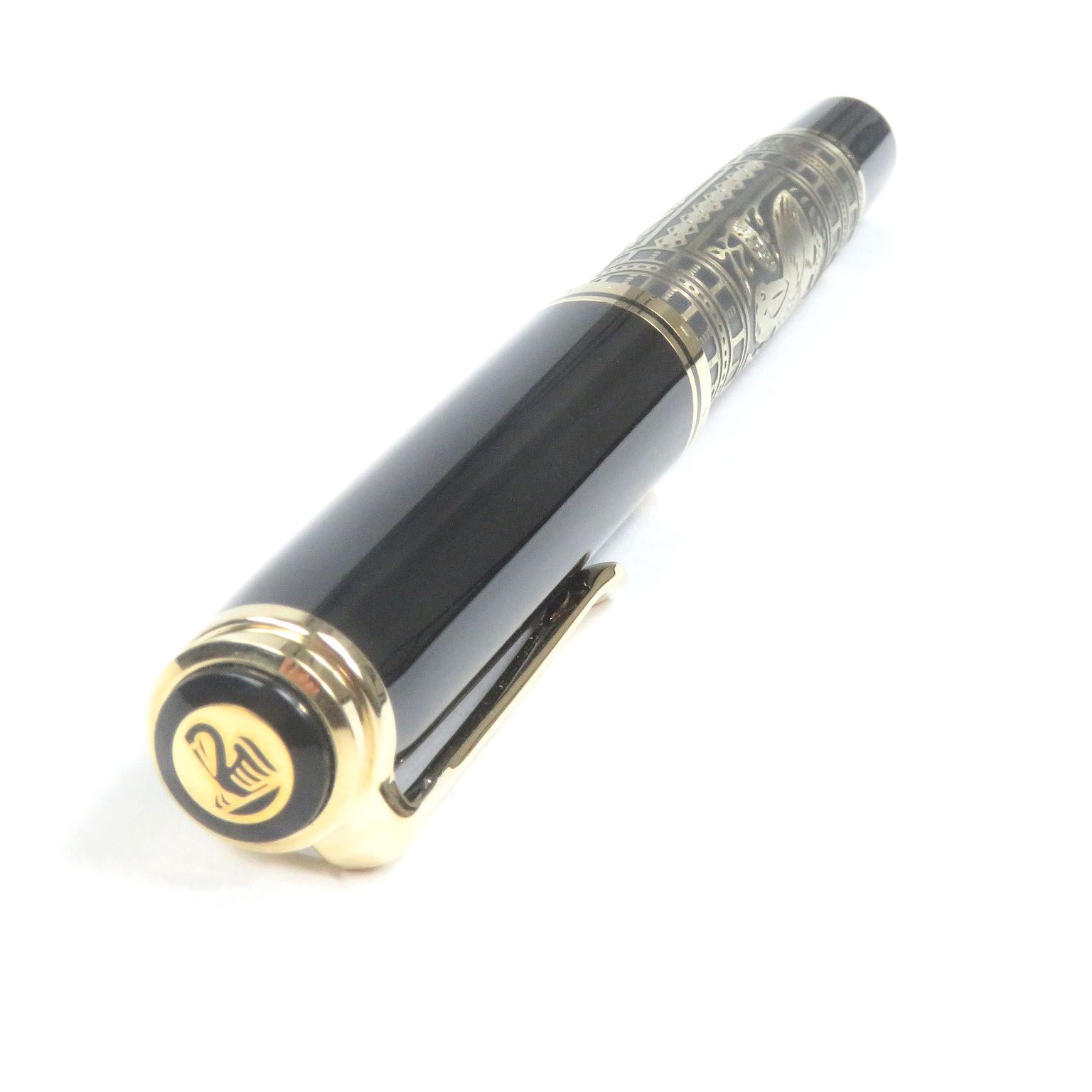 □PERIKAN ペリカン M900 スーベレーン ビッグトレド ペン先18K Fニブ キャップ式 万年筆 ブラック ゴールド ケース付き ドイツ製 メンズ SKLAD-KIRPICHA_RU