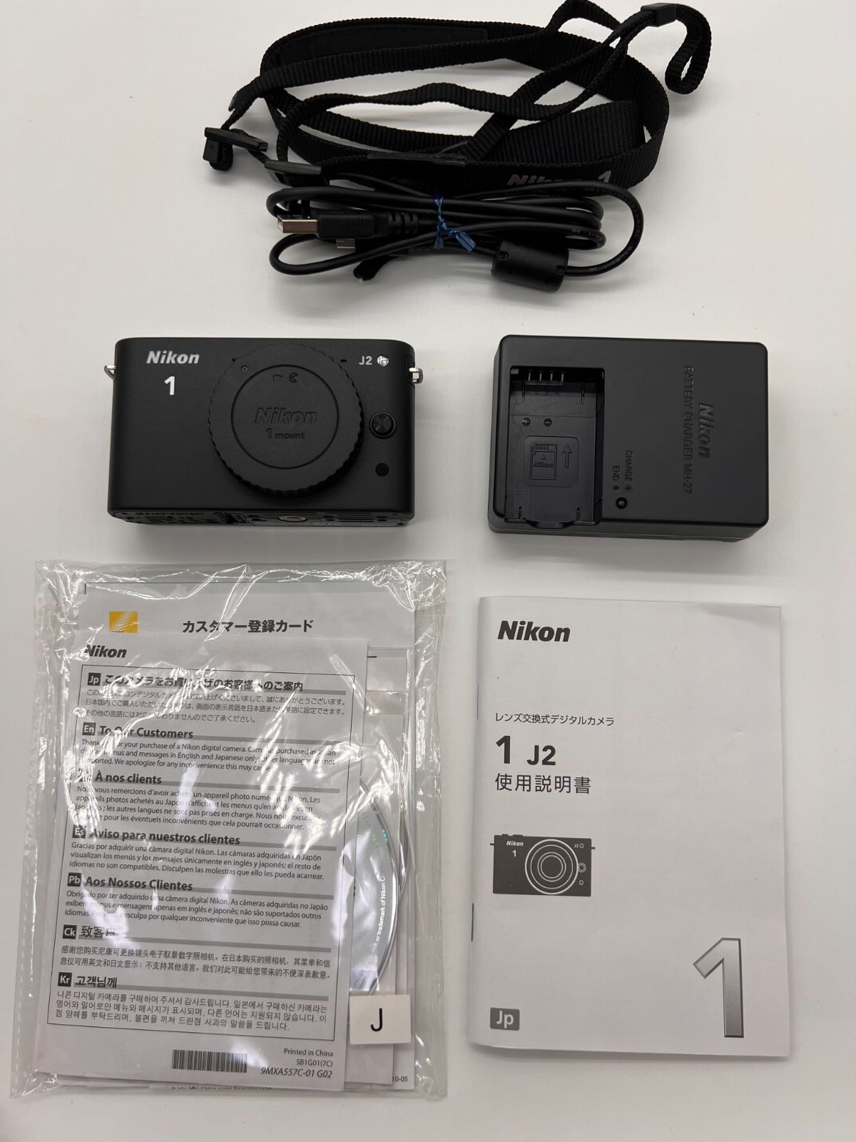 美品 Nikon 1 J2 ボディ ブラック 即日発送 ミラーレス一眼 ニコン 本体  充電ケーブル　充電器