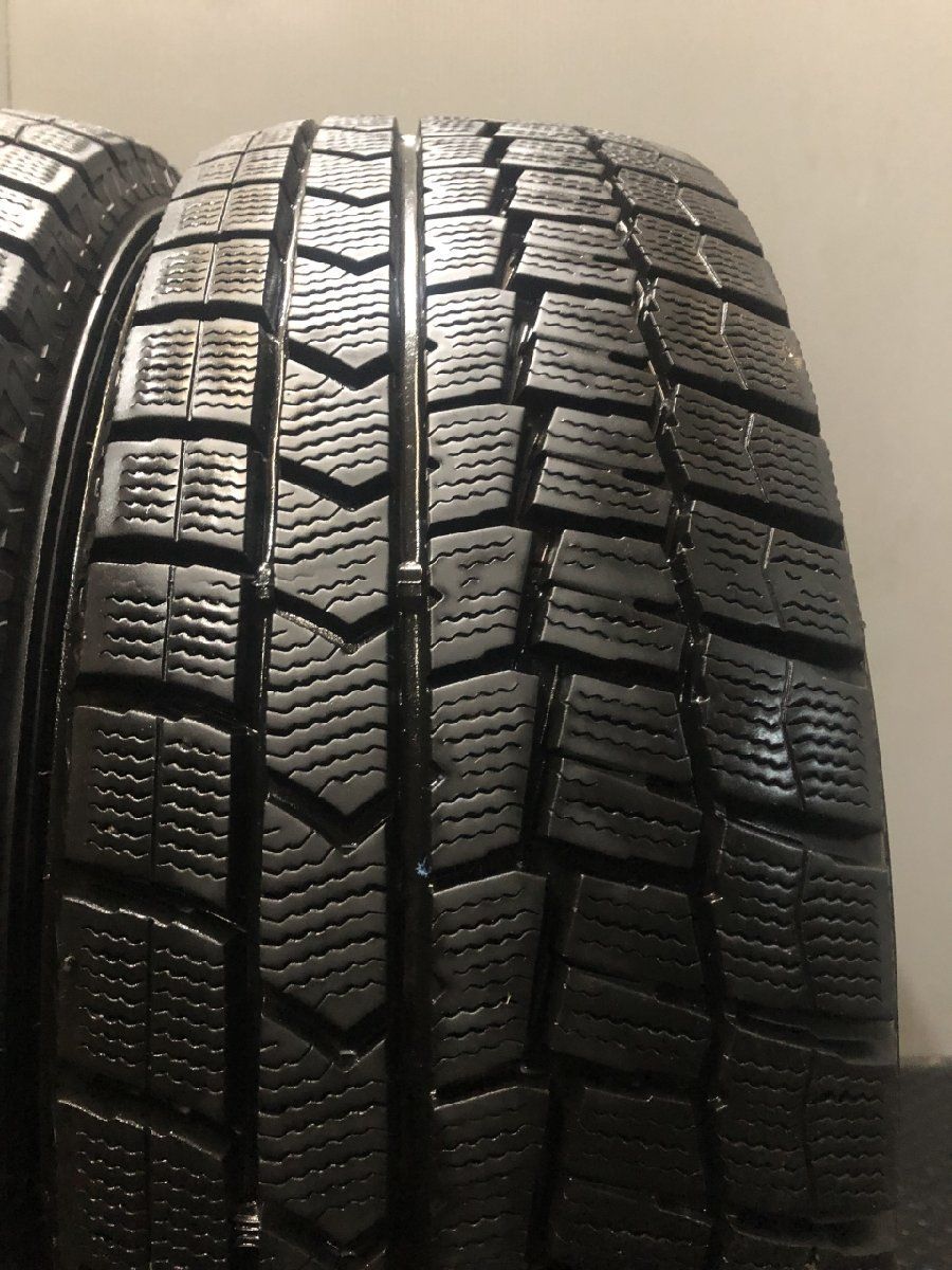 DUNLOP WINTER MAXX WM02 195/65R15 15インチ スタッドレス 4本 19年製 バリ溝 セレナ プリウス アイシス ノア等　(VTM985)