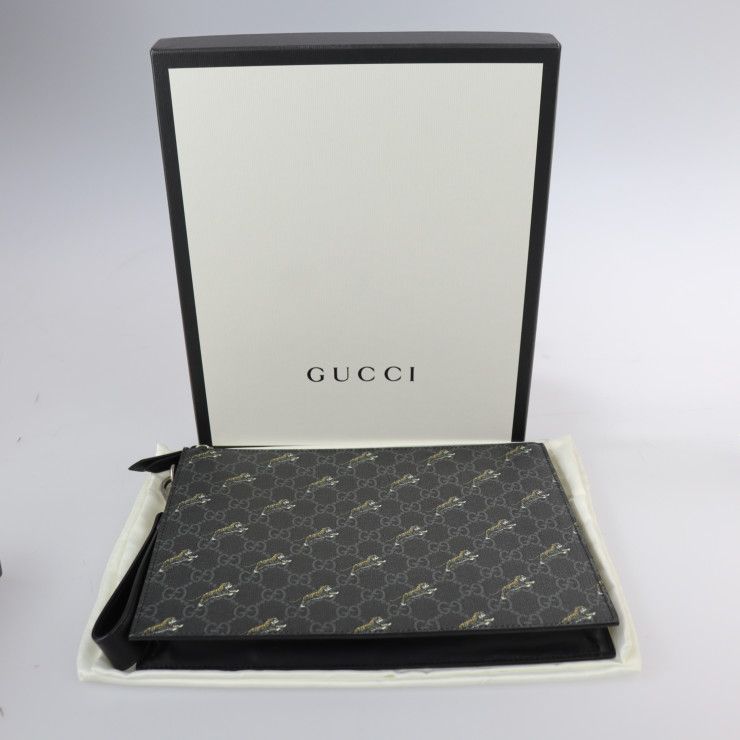 GUCCI グッチ クラッチバッグ 575136 PVC レザー ブラック シルバー金具 GGスプリーム タイガープリント トラ 虎 【本物保証】